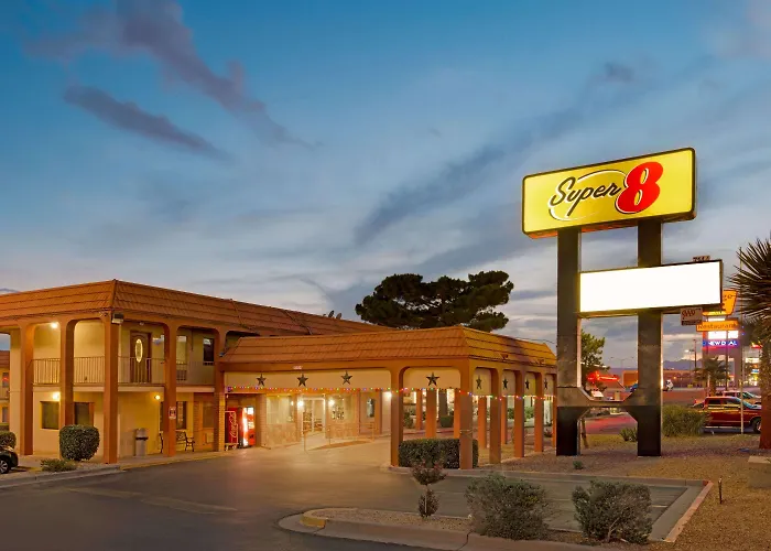 Super 8 By Wyndham El Paso Airport