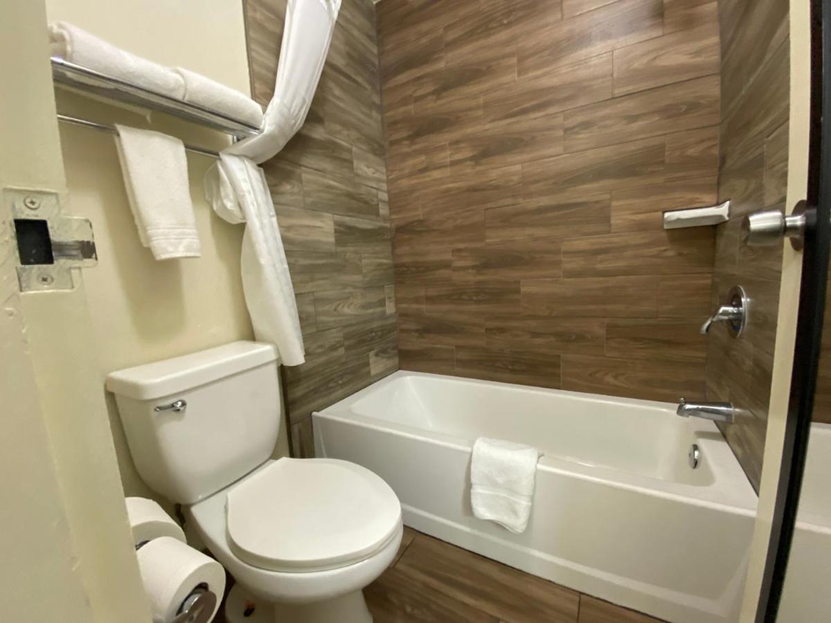 Super 8 By Wyndham Airport 2* El Paso